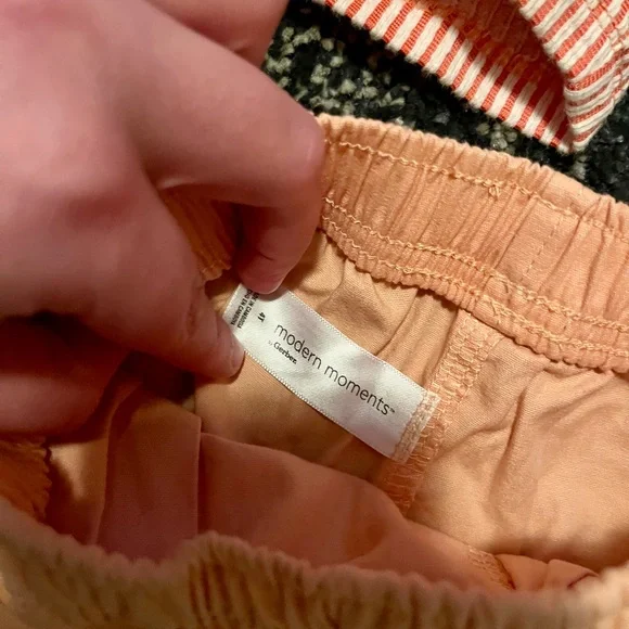 Boys 4T Shorts Collection - Carters, H&M, MM, Carhartt, & Gingham Brands - Picture 7 of 9